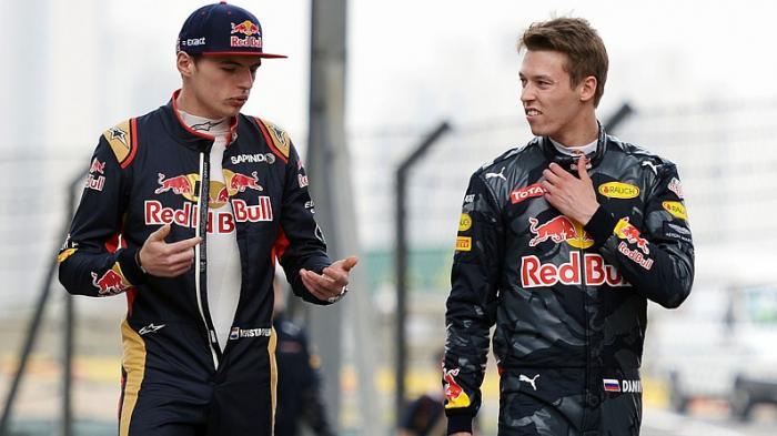 Max Verstappen dan Daniil Kvyat