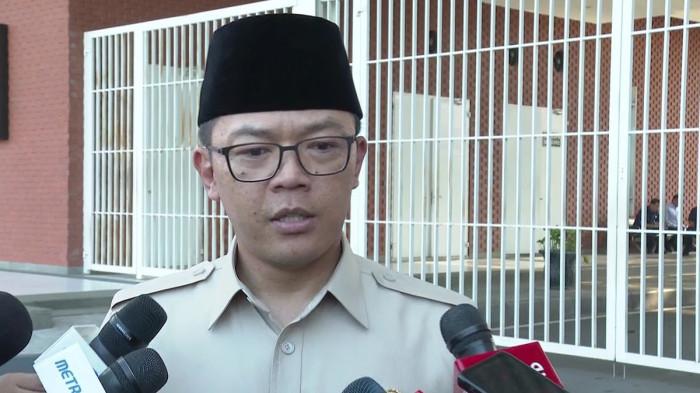 Menteri Luar Negeri (Menlu) RI Sugiono di Lanud Halim Perdanakusuma, Jakarta, Selasa (14/10/2025).(KOMPAS.com/Rahel)