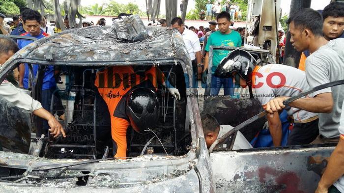 Ayah Telah Berusaha Dobrak Pintu Mobil, Namun Sial, Anaknya Tewas Terbakar saat Isi Premium