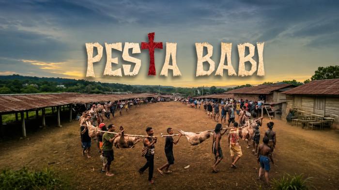 PESTA BABI- Film dokumenter Pesta Babi sedang ramai dibicarakan karena isinya yang bagus. Selain itu, netizen heboh lantaran nobar film Pesta Babi dibubarkan TNI.