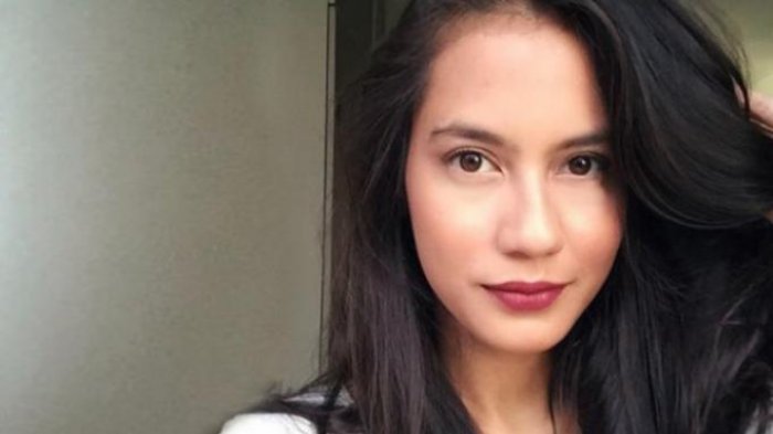 Pevita Pearce Ungkap Alasan Posting Lukisan Dewi Soekarno Bugil yang Membuatnya Panen Bullying