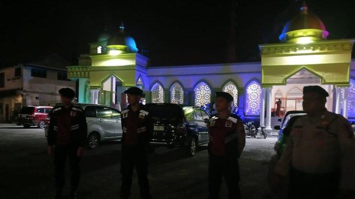 Antisipasi Gangguan dan Jaga Kamtibmas, Polres Dairi Amankan Ibadah Sholat Tarawih
