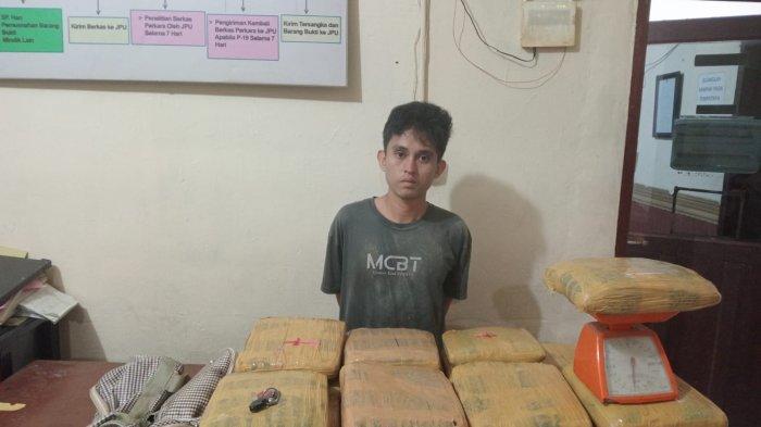 Nekat Bawa 1 Karung Ball Ganja Naik Sepeda Motor, SD Langsung Diamankan Polres Padangsidimpuan