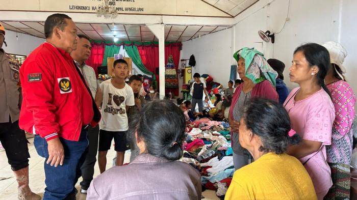 relokasi dan pendidikan diprioritaskan. Adian Koting, 2 Desember 2025.