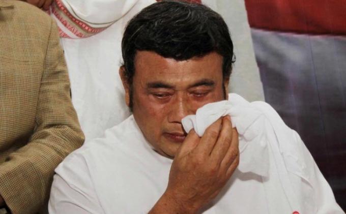 Sadar Umur Semakin Tua, Rhoma Irama Menangis Ingat Mati, Wasiat Sang Raja Dangdut: Kuburkan Saya