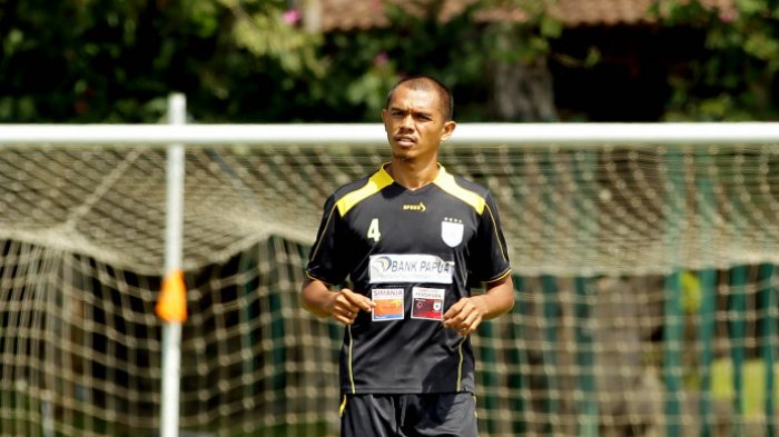 Pemain Persipura Jayapura, Ricardo Salampessy