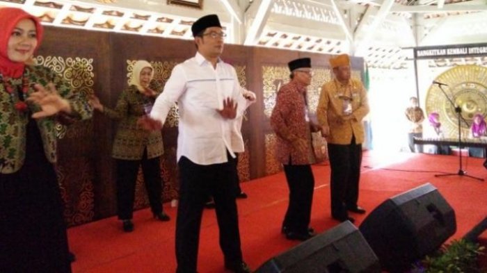 Ini Upaya Ridwan Kamil agar Orang Lansia di Bandung Bahagia