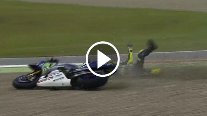 MotoGP 2018 - VALENTINO ROSSI Terjatuh dan Terseret di MotoGP Aragon, Ini Video & Hasil FP-3