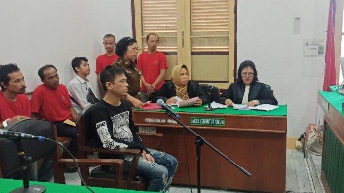 Rudy Bandar Narkoba Kendalikan Pabrik Ekstasi dari Lapas Dituntut 19 Tahun Penjara
