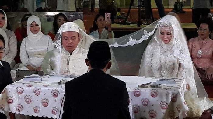 Sah! Vicky Prasetyo dan Angel Lelga Resmi Jadi Suami Istri, Tapi kok Dibilang seperti Sinetron?