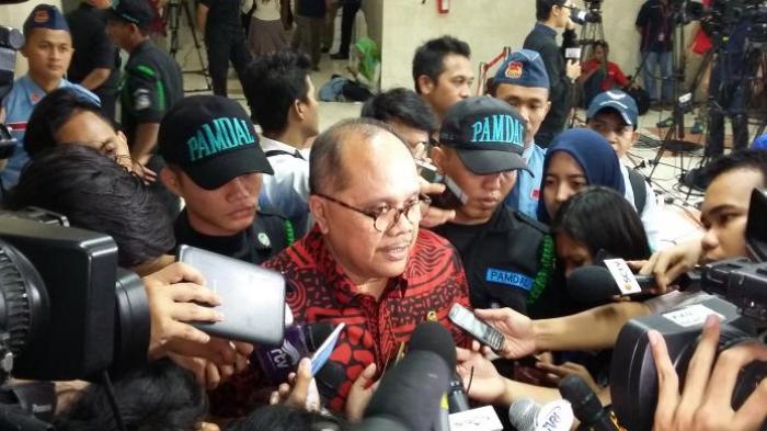 Penyebab Konflik Anggota DPR RI Junimart Girsang dengan Ormas Pemuda Pancasila (PP)