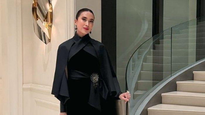 MENTERI PARIWISATA - Widiyanti Putri Wardhana Pariwisata di kabinet Prabowo-Gibran. Widi istri dari pengusaha Wishnu Wardhana.