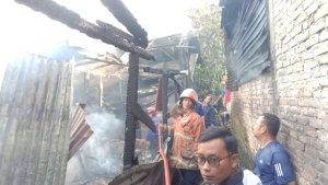 1-unit-rumah-yang-berlokasi-di-Desa-Kalang.jpg