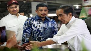 19082023_PRESIDEN-TINJAU-PASAR_ABDAN-SYAKURO-3.jpg