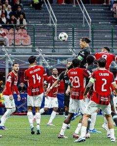Ac-milan-vs-liverpool-van-dijk.jpg
