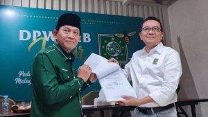 Acep-Adang-Ruhiat-kiri.jpg