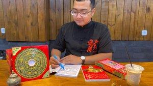 Ahli-Fengshui-Kota-Medan-Sujud-Kusala.jpg
