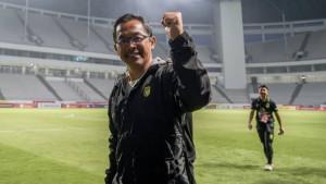 Aji-Santoso-kembali-ke-PSPS-Pekanbaru.jpg