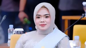 Andi-Tenri-Walinonong.jpg