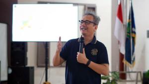 Anggota-Komisi-IX-DPR-RI-Sihar-PH-Sitorus-bersama-Badan-Gizi-Nasional.jpg