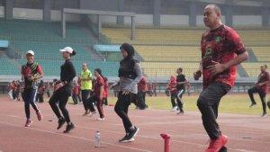 Anies-Dilarang-Pemkot-Bekasi-Malah-Gelar-Senam-di-Hari-Pertandingan-Liga-1-Gak-Langgar-Aturan-PSSI.jpg