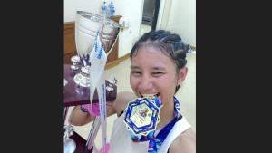Atlet-Kickboxing-Sumut-Aprilia-Eka-Putri-Lumbantungkup-meraih-medali-emas.jpg