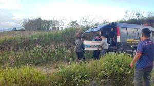 BERHASIL-DIIDENTIFIKASI-Jenazah-Sozisokhi-Lase-diturunkan.jpg