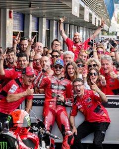 Bagnaia-juara-motogp-spanyol-2023.jpg