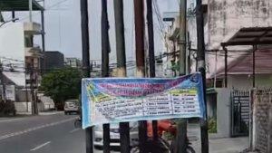 Banner-harga-tarif-parkir-yang-meningkat-viral-di-sosial-media.jpg