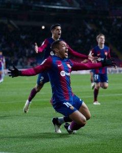 Barcelona-Vitor-roque-gol.jpg