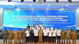 Bobby-Nasution-Diskusi-sama-Sespimti.jpg