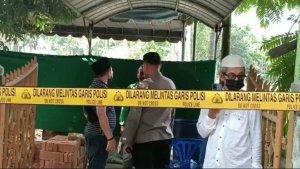 Bongkar-Makam-Mahira-Dinabila.jpg