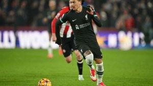 Brentford-vs-liverpool-nunez.jpg