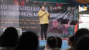 Bupati-Dairi-Eddy-Berutu-bersama-istri-Romy-Mariani-Eddy-Berutu-hadiri-perayaan-Nata.jpg