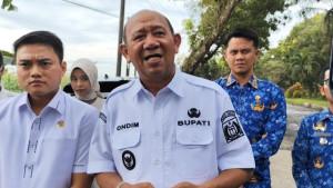 Bupati-Langkat-Syah-Afandin-dan-Pimpinan-DPRD-Sumut-Ricky-Anthony.jpg
