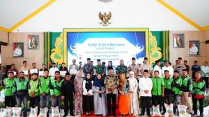 Bupati-Langkat-Syah-Afandin-dan-Tiorita-Br-Surbakti-_1.jpg