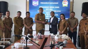 Bupati-Toba-IT-Del-Jalin-Kerja-Sama-Uji-Coba-Del-Pupuk-untuk.jpg