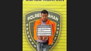 Burhanuddin-Daulay-warga-Dusun-I-Desa-Pulau-Rakyat-Tua_1.jpg