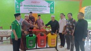 CCEP-Indonesia-menggelar-serangkaian-kegiatan-bersama-lima-belas-pesantren-terpilih-di-Indonesia.jpg