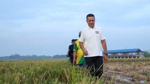 Caleg-DPR-RI-dari-Partai-Golkar-Ijeck.jpg