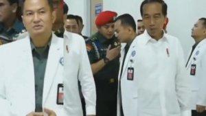 DETIK-DETIK-Mayor-Teddy-Dorong-Dokter-Militer-Pangkat-Kolonel-hingga-Nempel-ke-Dinding-Tuai-Cibiran.jpg