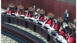 Delapan-hakim-MK-bakal-memutuskan-hasil-sidang-sengketa-Pilpres-2024.jpg