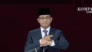 Detik-detik-Anies-Baswedan-Pakai-Bahasa-Isyarat-di-Debat-Terakhir-Capres-Ternyata-Ini-Artinya.jpg