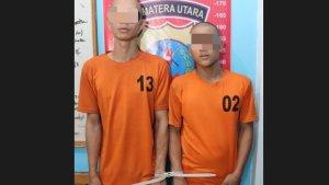 Dua-pelaku-spesialis-rumah-kosong-Bobi-dan-Aji-saat-diamankan-Polres-Tebingtinggi.jpg