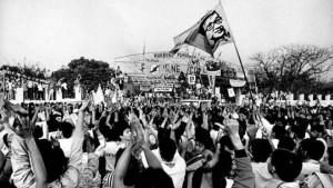 EDSA-Filipina-atau-demo-Filipina.jpg