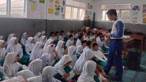 Edukasi-Cari_aman-Honda-Ajak-Generasi-Muda-Jadikan-Hidup-Penuh-Arti.jpg