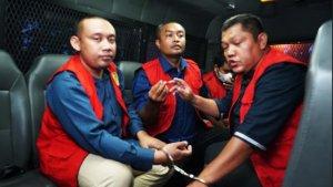 Empat-tersangka-kasus-dugaan-Kartu-Indonesia-Pintar_Universitas-Al-Washliyah.jpg