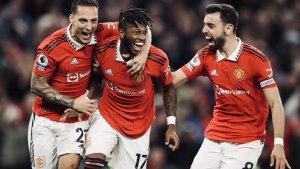 Fred-fernandes-cetak-gol-Man-United.jpg