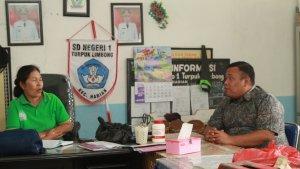 Freddy-Situmorang-Berkunjung-ke-Sekolah.jpg