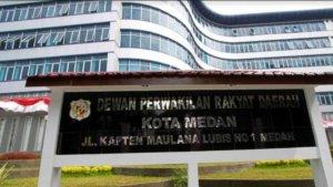 Gedung-DPRD-Kota-Medan__.jpg